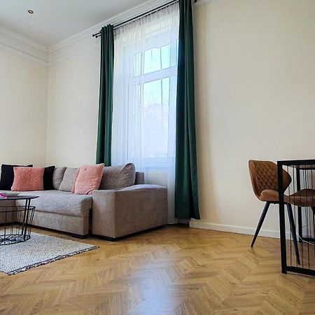 Smaragd Apartman Győr Exterior foto